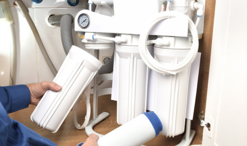 The Small Habit That Keeps Your Water Right: A Real-Life Look at Filter Replacement